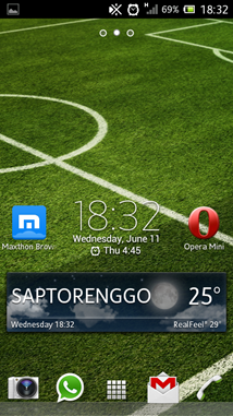 Xperia Football Theme Xperia Football Theme