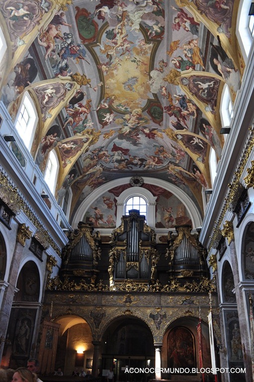 [100-Liubliana-Catedral-Interior-DSC_%255B2%255D.jpg]