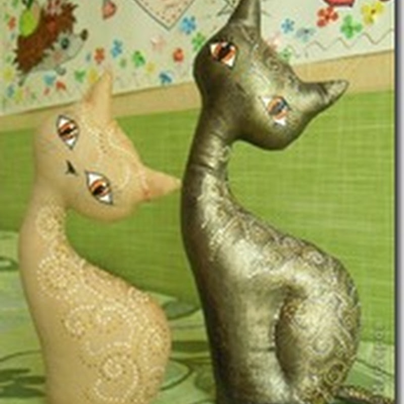 Manualidades gatitos esculturas de tela