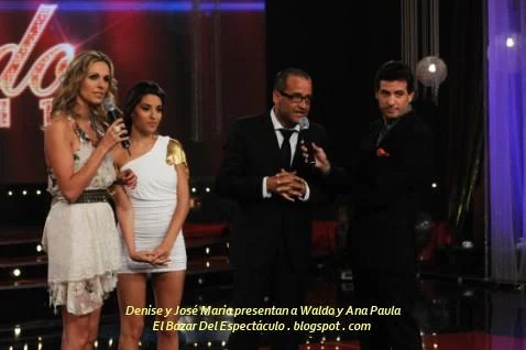 Denise y José Maria presentan a Waldo y Ana Paula.JPG