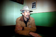 Howe Gelb