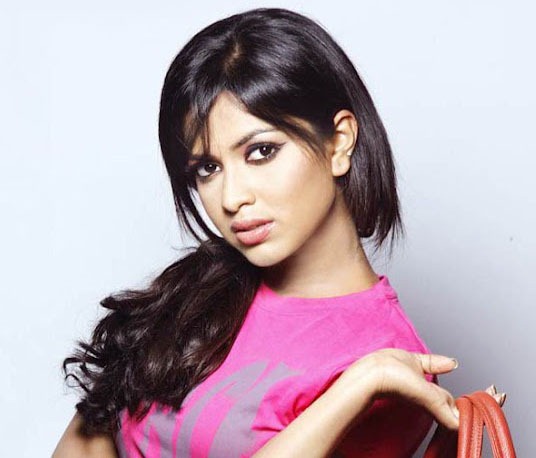 [amala_paul_spicy%255B3%255D.jpg]