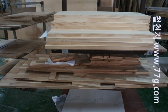[77gDSC00228-20130424-1336295.jpg]