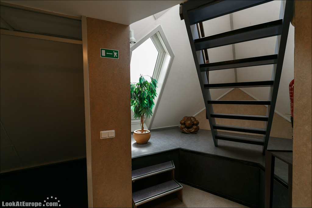 LookAtEurope.com - Кубические дома в Роттердаме | Holland, Kubuswoningen in Rotterdam