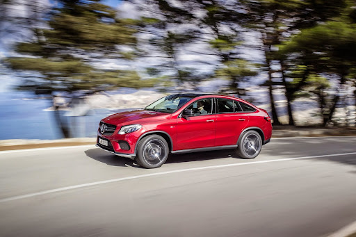 2016-Mercedes-Benz-GLE-Coupe-05.jpg