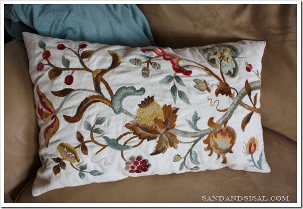 Pottery Barn Embroidered pillow (2) (800x533)