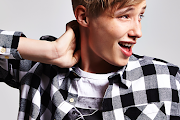 Isac Elliot