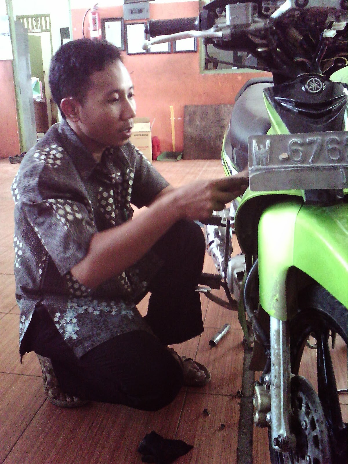 Contoh Laporan Prakerin Jurusan Desain Grafis - Rasmi Q