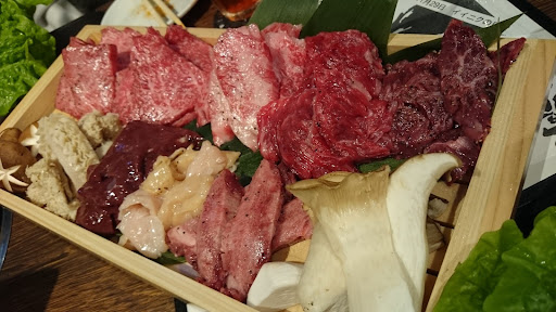 [写真]高級な感じのお肉様たち