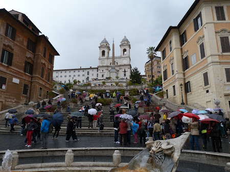 Obiective turistice Roma: scarile spaniole din Piazza di Spagna