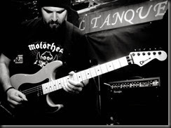 1239801_245348575613030_973397035_n