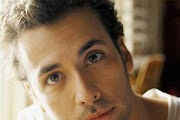 Howie D