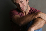 Vic Mignogna