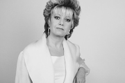 Elaine Paige