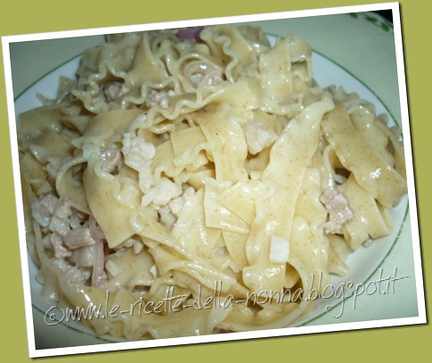 Ricciolina con pancetta fresca, aglio e cipolla di Tropea (6)