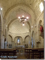Interior de la iglesia románica de Najurieta - Valle de Unciti