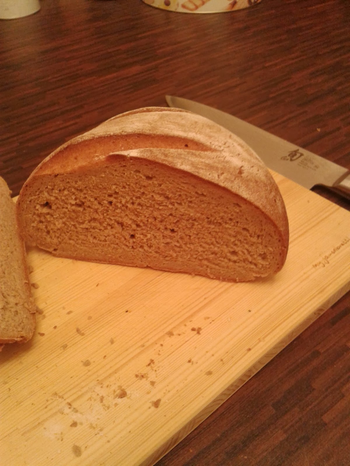 selbstgemacht: Erstes selbstgemachtes Brot