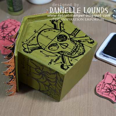 SkellieHouse_Assembly2_DanielleLounds SkellieHouse_Assembly2_DanielleLounds