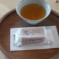微熱山丘