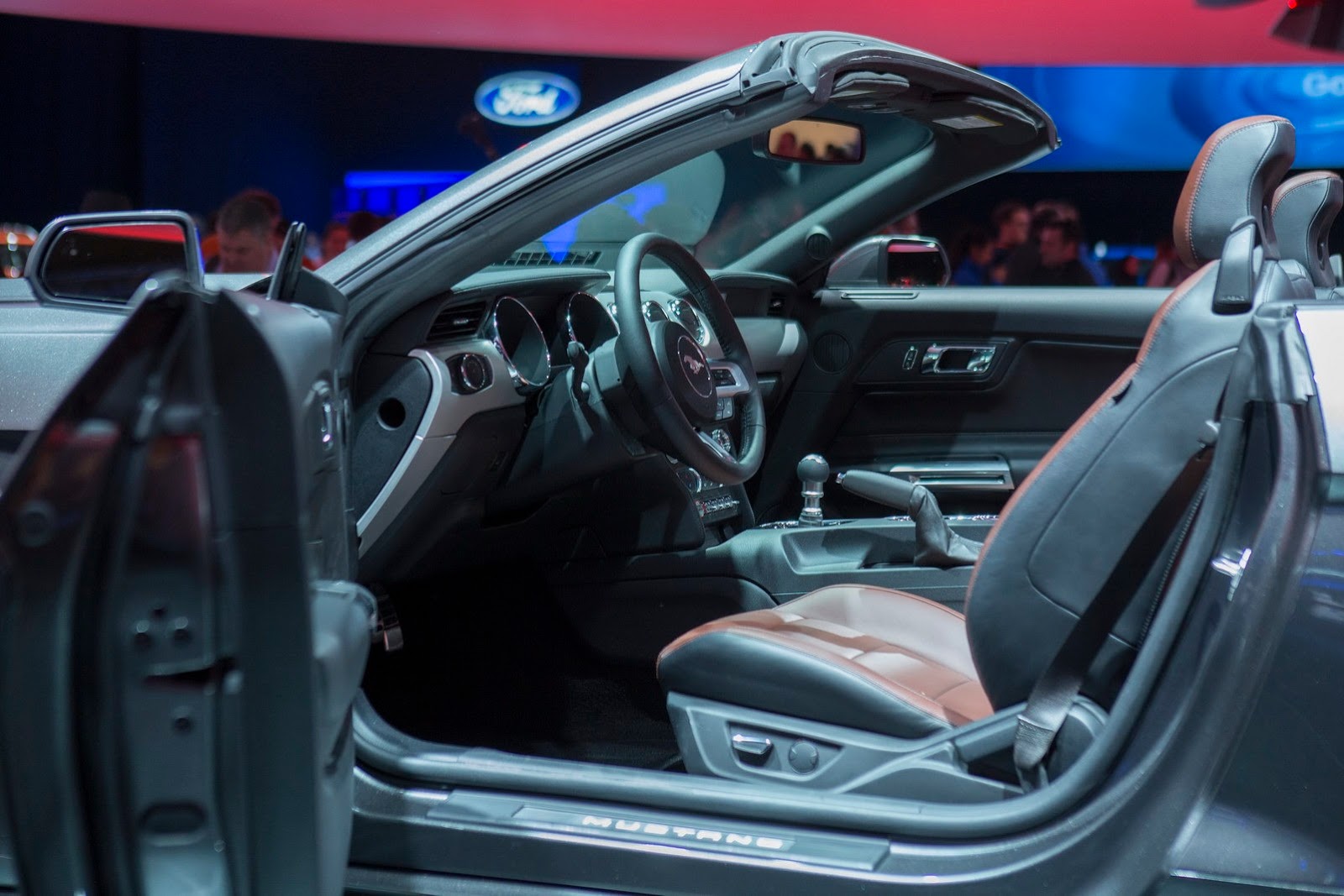 [2015-Mustang-b34%255B2%255D.jpg]