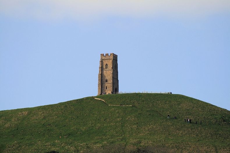 glastonbury-tor-1