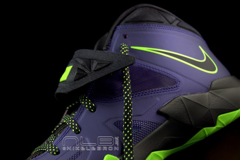 lebron james shoes nike zoom soldier vii