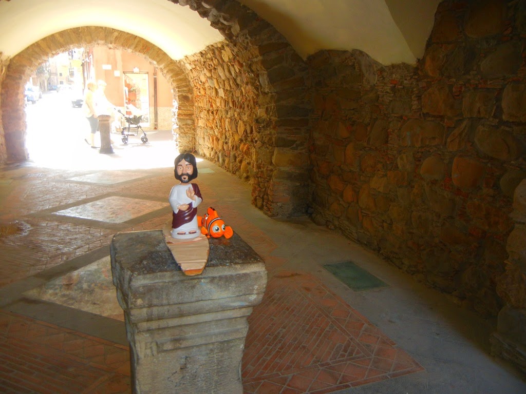 [DSCN89994.jpg]