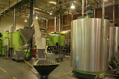 [SeattleTheoChocolateFactorytour0022.jpg]