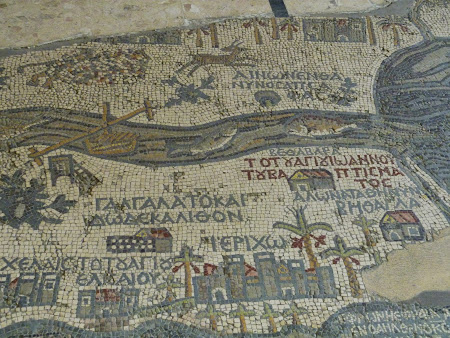 Obiective turistice Iordania: Pestii se intorc din Marea Moarta