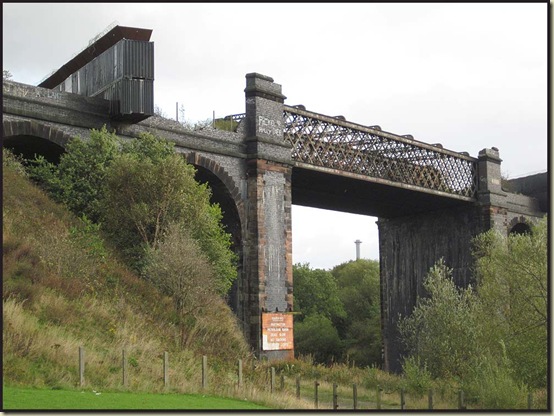Disused railway bridge over the Manchester Ship Canal
