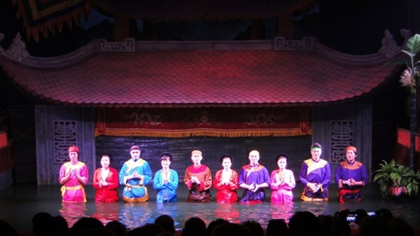Teatro de marionetes na água, em Hanói