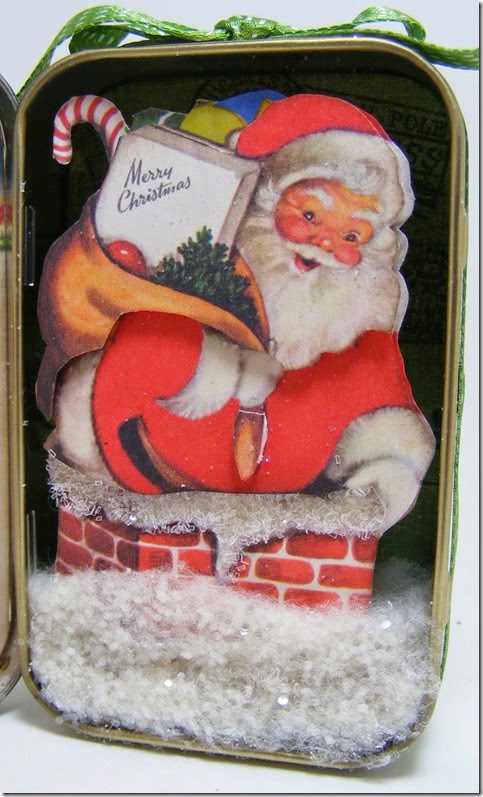 LeAnne Pugliese WeeInklings Right Inside Vintage Christmas Altoid Tin Altered Art Crafty Secrets 2014