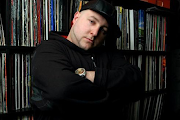 Statik Selektah