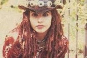 Linda Perry