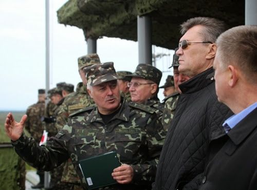 Учения украинской армии на Яворовском полигоне