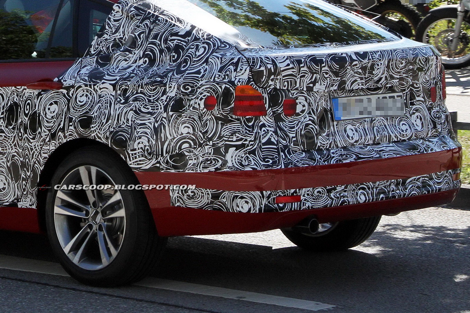 [2014-BMW-3-Series-GT-9%255B3%255D.jpg]