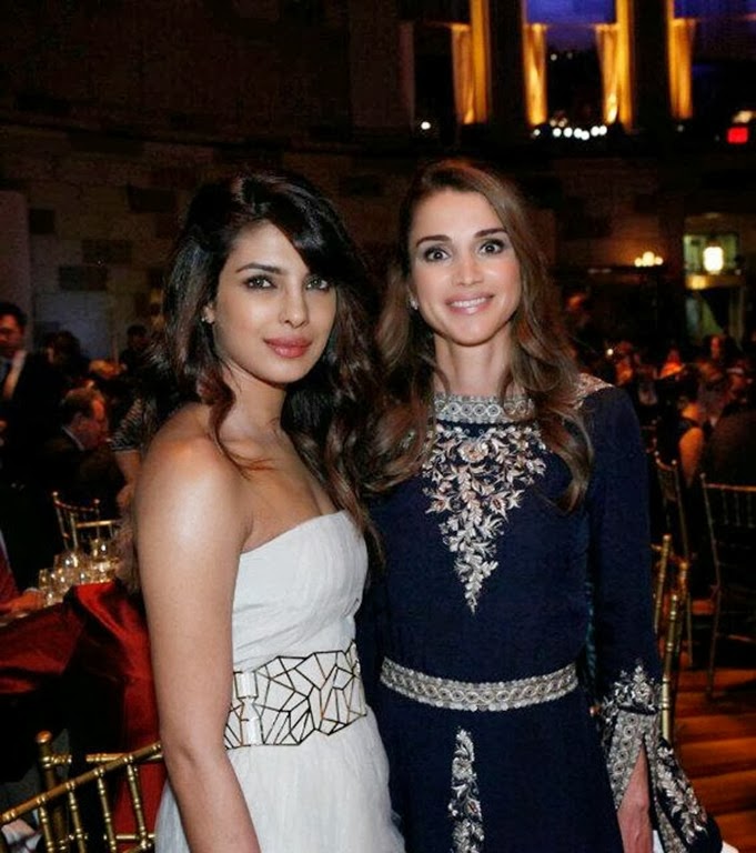 [priyanka%2520chopra%2520_latest%2520glam%2520new%2520york%2520%25284%2529%255B3%255D.jpg]