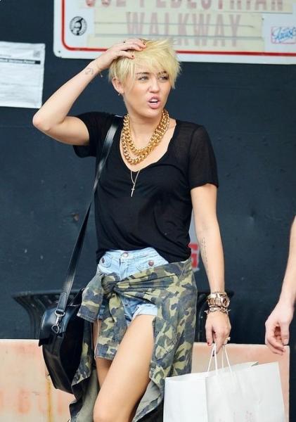 Miley Cyrus New Short Hairstyles 2013