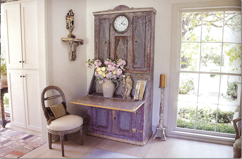 Swedish style living room - Jane Moore. Veranda, March 2008.