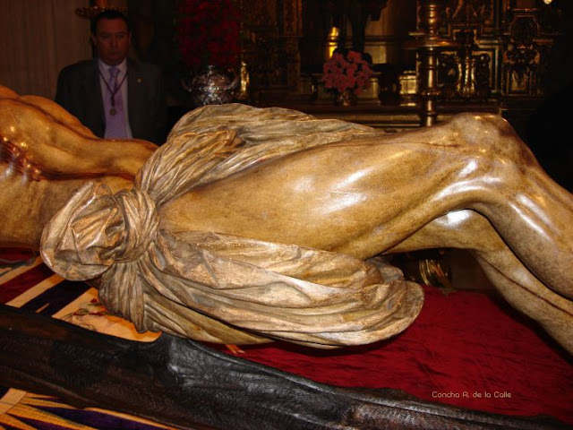 C. del Amor. Besamanos. Iglesia del Salvador. Sevilla