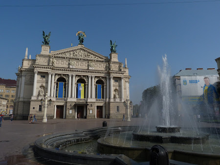 Obiective turistice Lvov: Teatrul si Opera