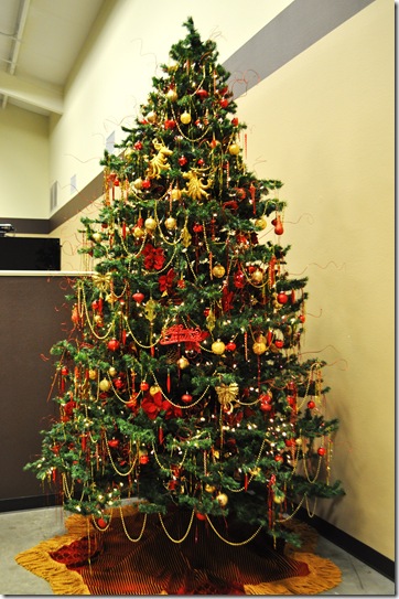 CHRISTMAS TREE (2)