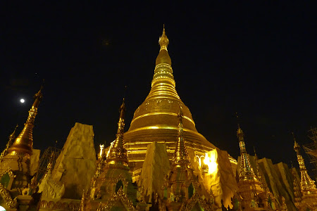 Obiective turistice Myanmar: Pagoda Shwedagon