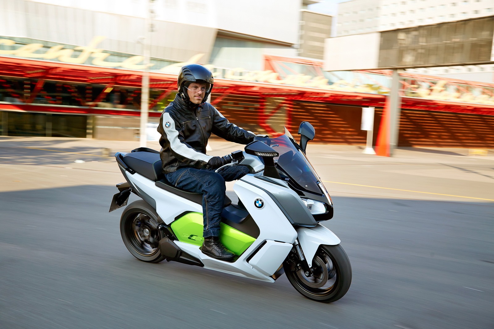 [BMW-Electric-Scooter-12%255B2%255D.jpg]