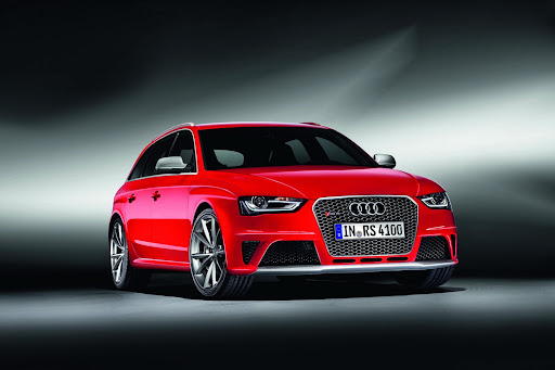 2013-Audi-RS4-Avant-02.jpg