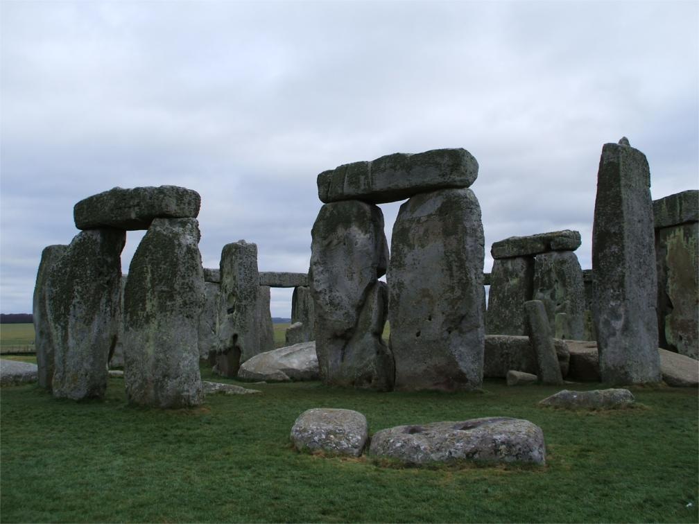 [Stonehenge%2520-%2520main%2520circle%255B2%255D.jpg]