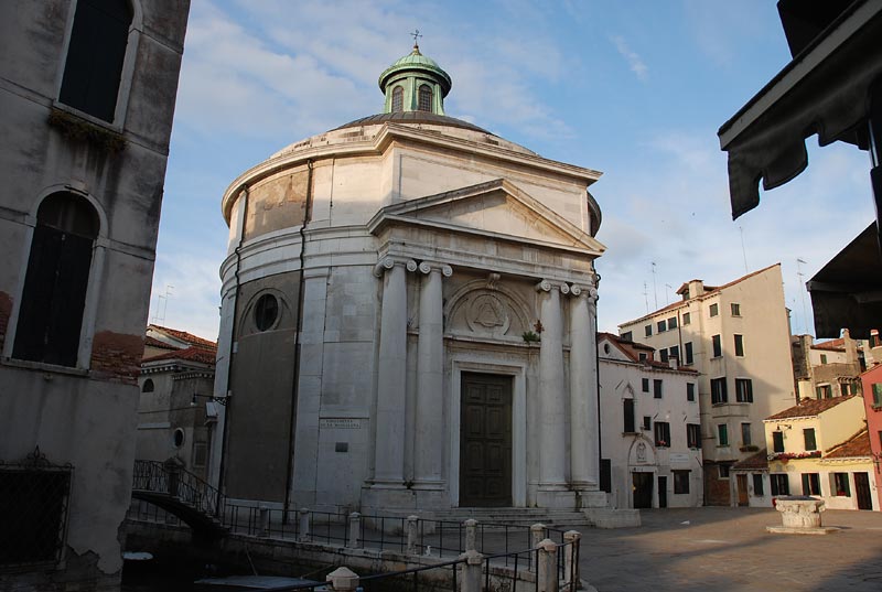 Campo_de_la_maddalena_05.jpg