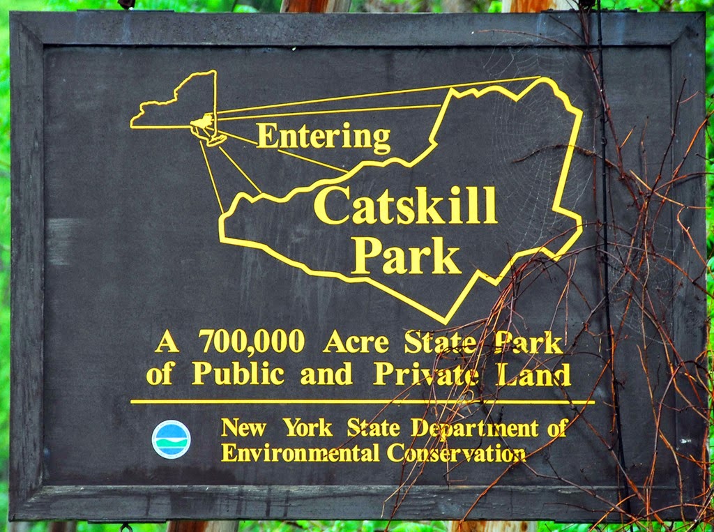 [Catskill%2520Sign%255B4%255D.jpg]