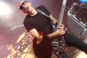 Joe Satriani