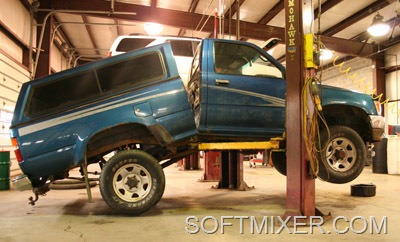 [mashinu-pytalis-podnjat-ona-i-raskololas_11918_s__4%255B8%255D.jpg]